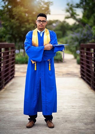 Nival Photography Graduation Photos